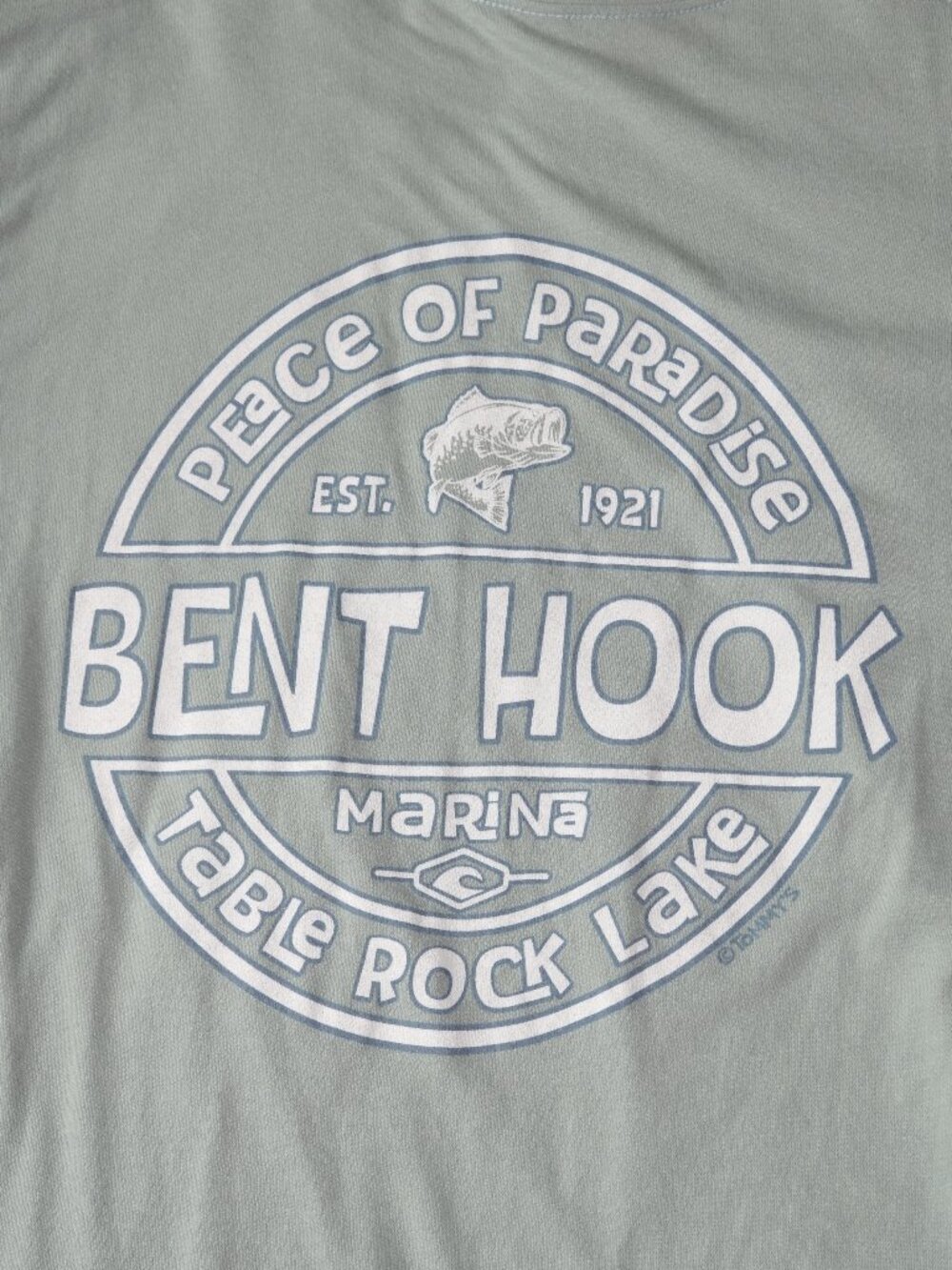 Women's Size Medium Big Cedar Lodge Bent Hook Marina Short Sleeve T-Shirt